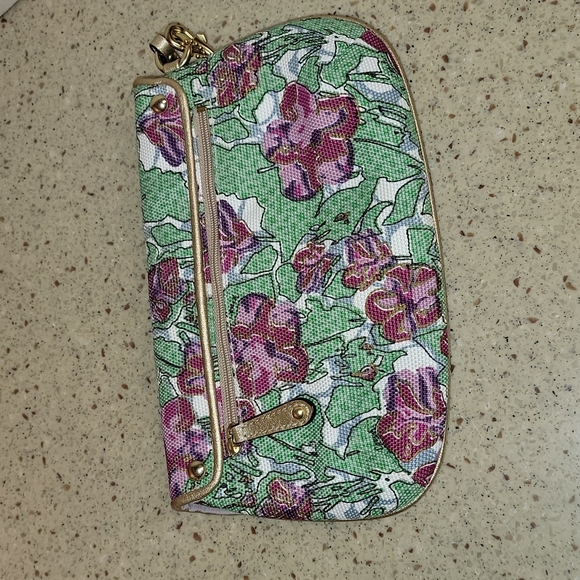 COACH LARGE FLORAL FLAP WRISTLET~CLUTCH~WALLET - Picture 7 of 7
